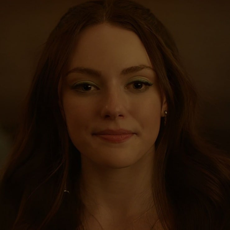 Picture of Danielle Rose Russell