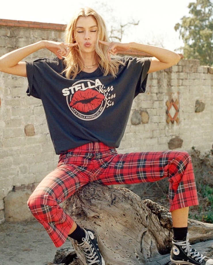 Stella Maxwell