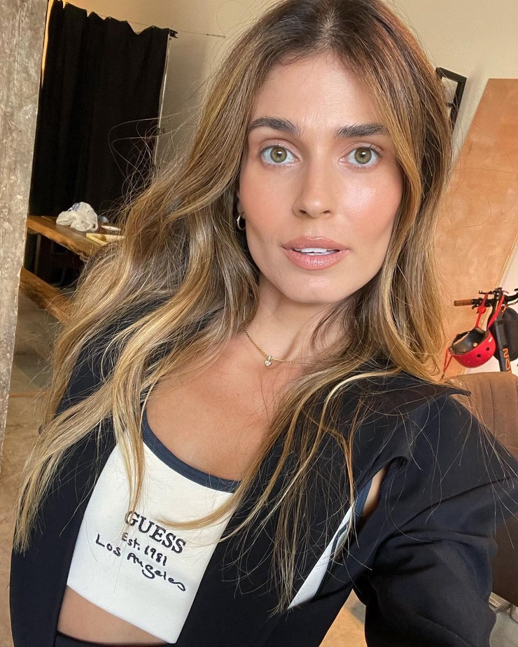 Coral Simanovich