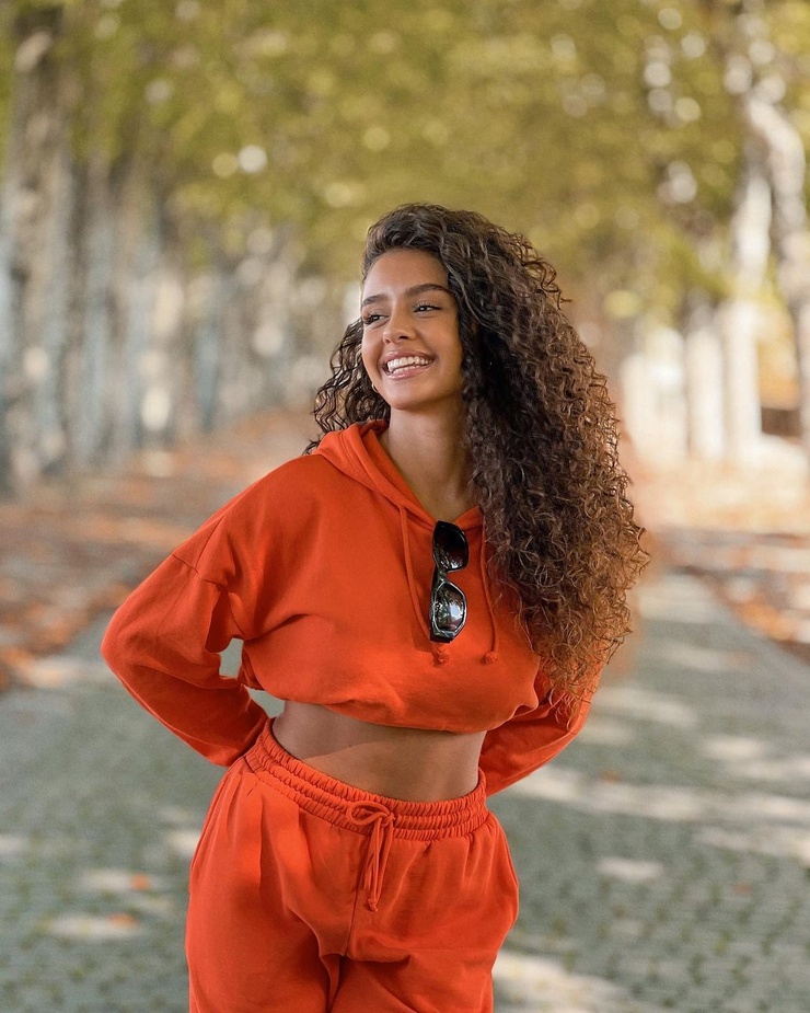 Débora Gomes