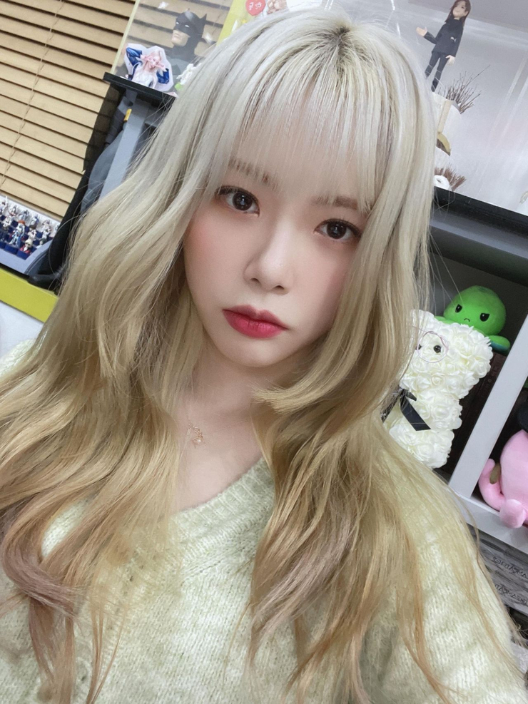 Ji-U