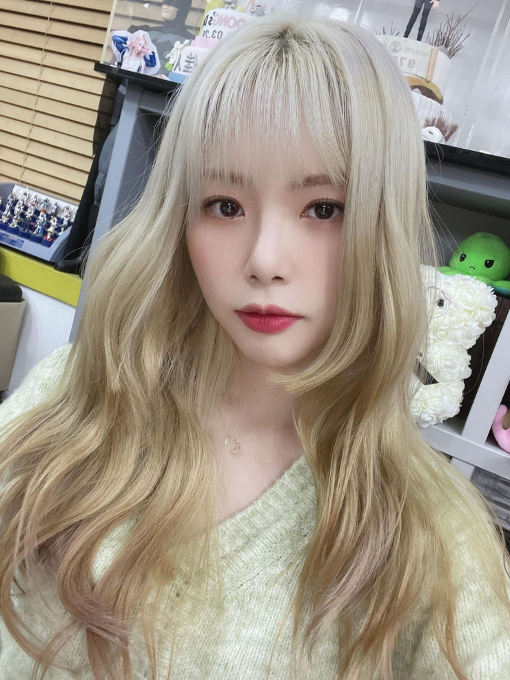 Ji-U