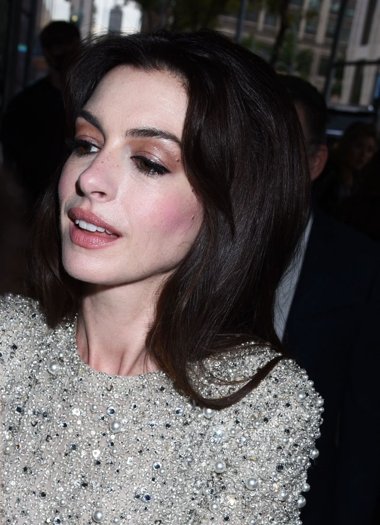 Anne Hathaway