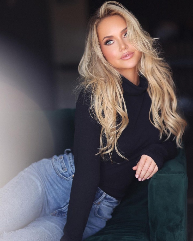 Kourtney Kellar Kourtney Kellar