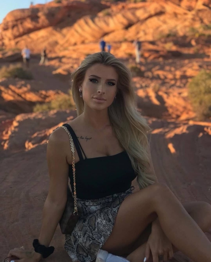 Elize Mol Elize Mol