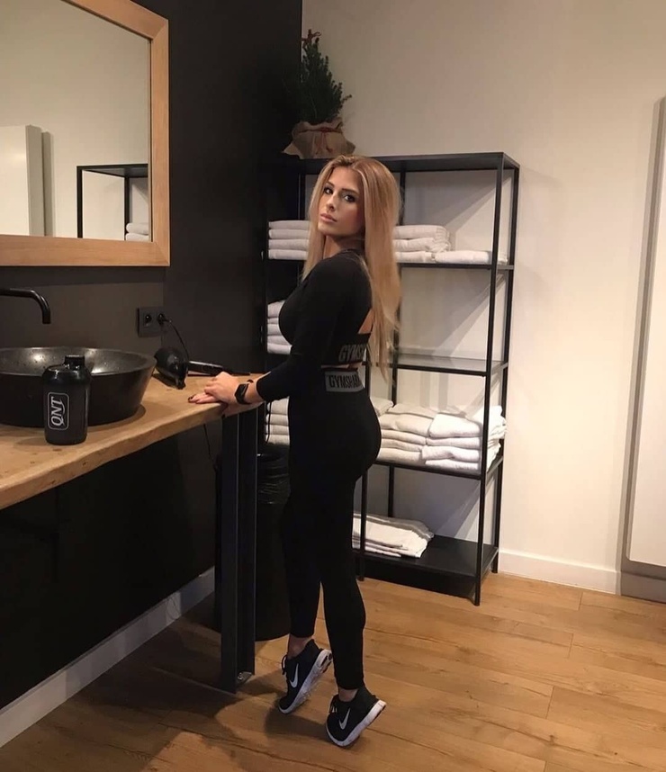 Elize Mol Elize Mol