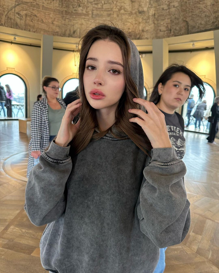 Inga Charay