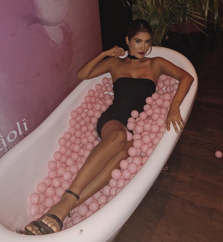 Claudia Coria Claudia Coria
