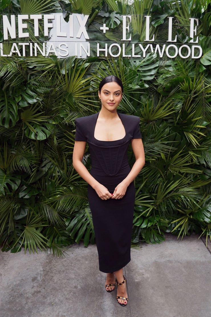 Camila Mendes