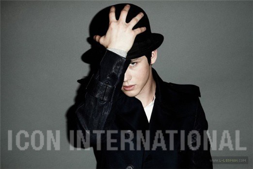Logan Lerman