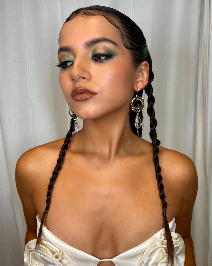 Isabela Moner Isabela Moner