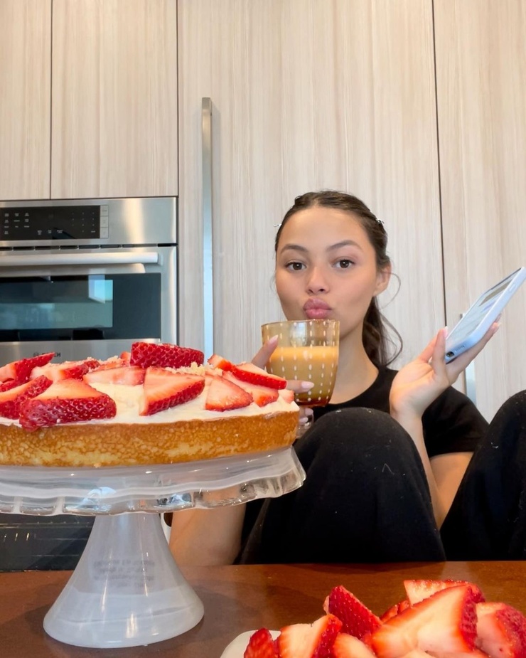 Fiona Barron Fiona Barron