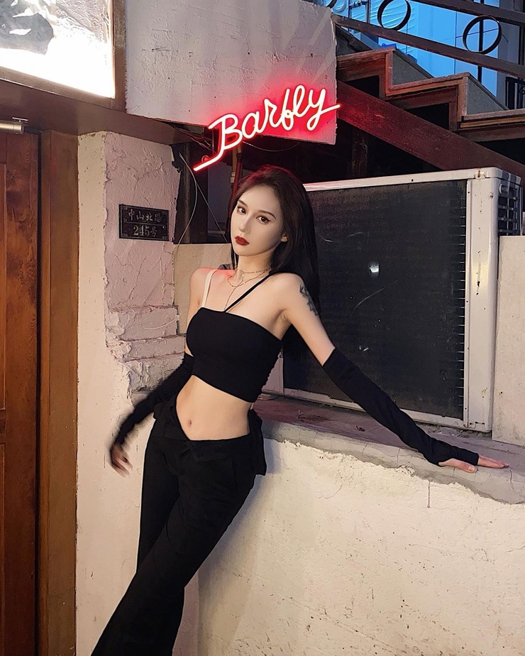 Charming Yo-Wenn