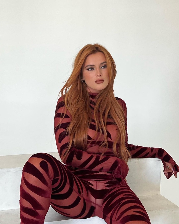 Bella Thorne Bella Thorne