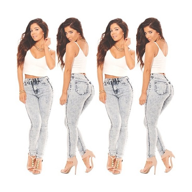 Melissa Molinaro (artist)