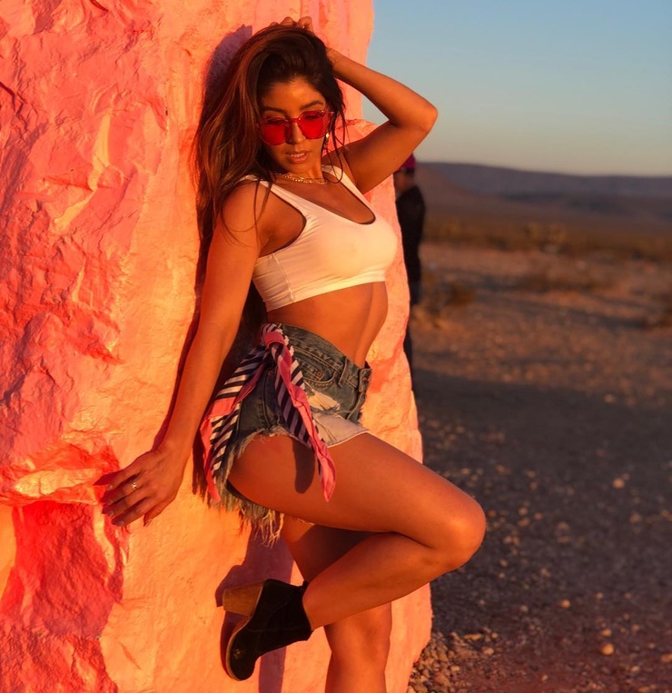 Melissa Molinaro (artist)