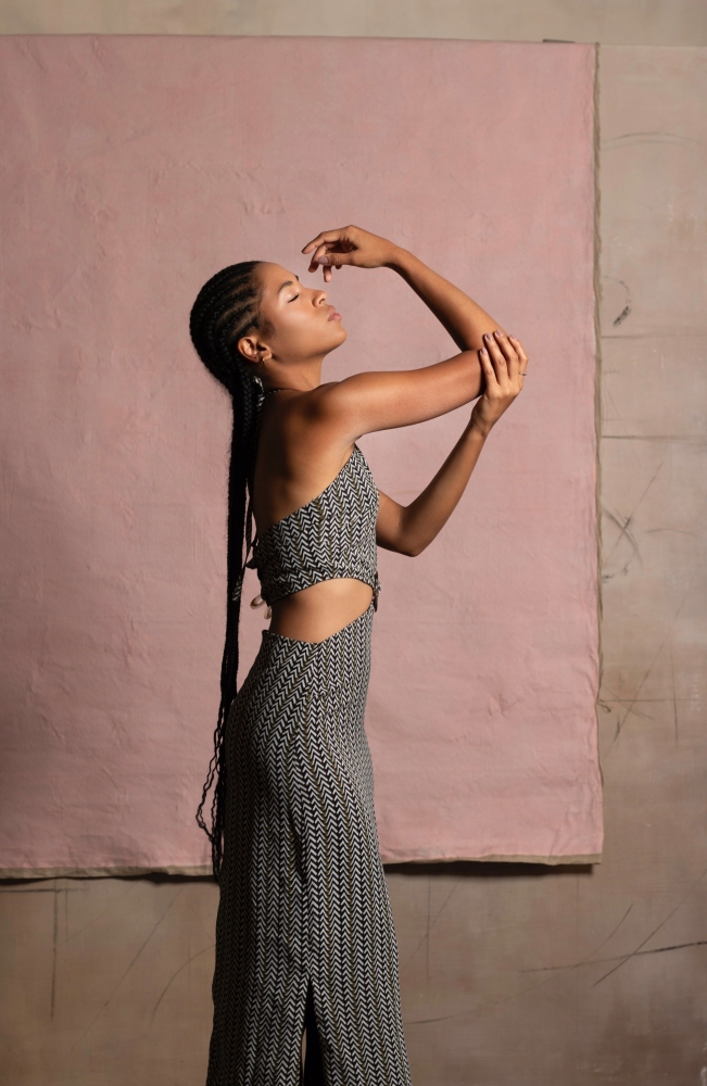 picture-of-thania-romero