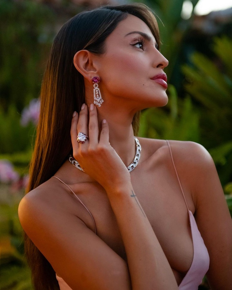 Eiza Gonzalez Eiza Gonzalez