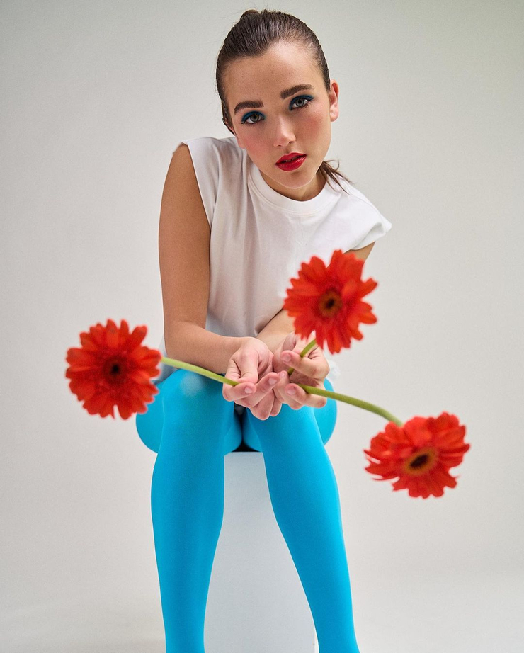 picture-of-bella-drew