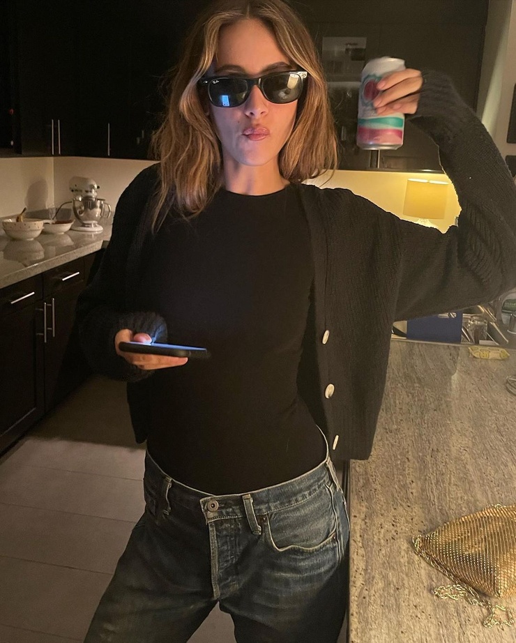 Nell Verlaque