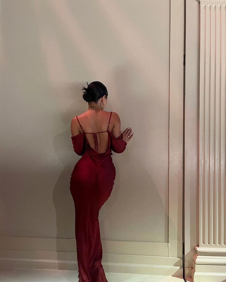 Julia Kelly
