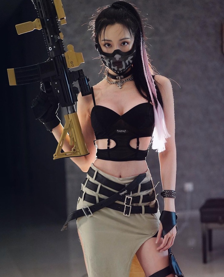 Cathryn Lee Cathryn Lee