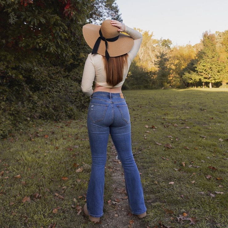 Megan DeLuca Megan DeLuca