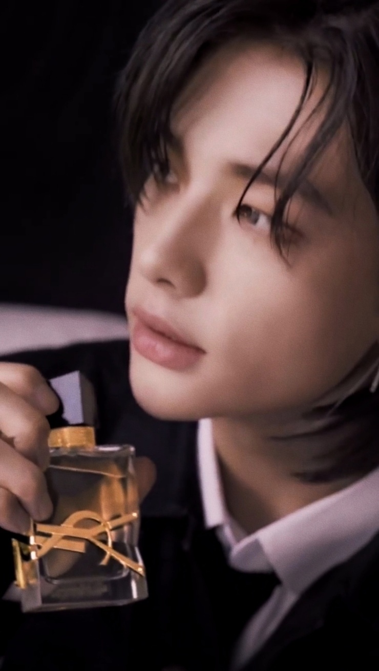 Hyun-Jin Hwang