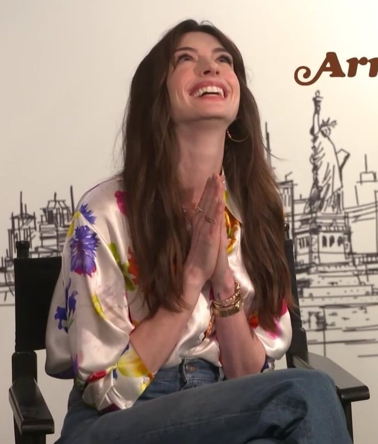 Anne Hathaway Anne Hathaway