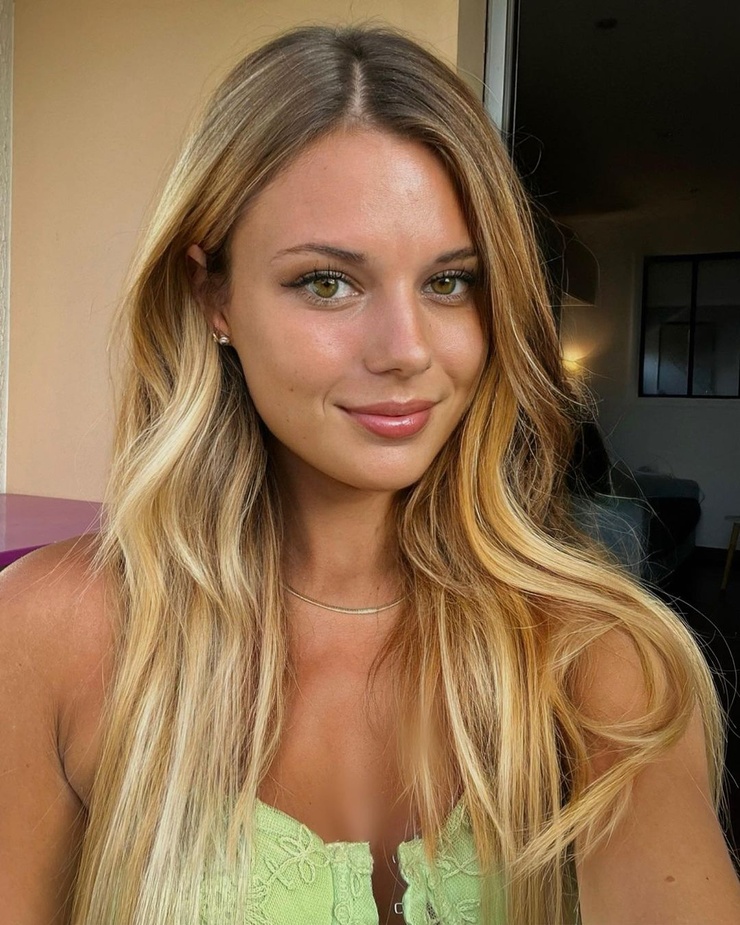 Image of Nolwenn Dis