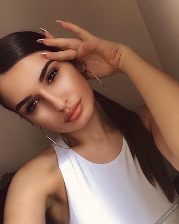 Picture of Alina Angelina
