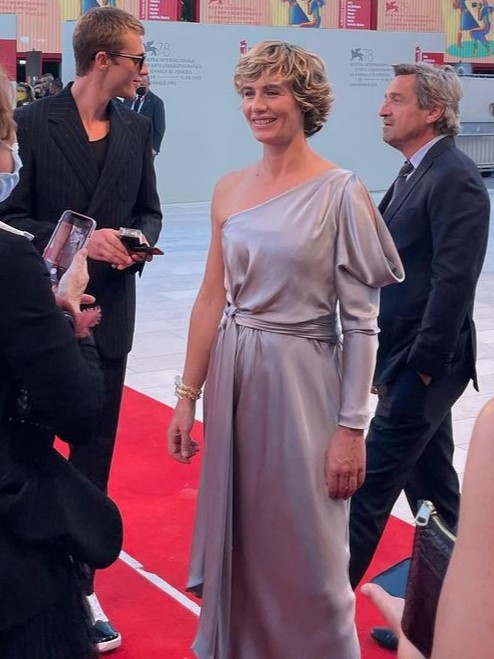 Cécile De France