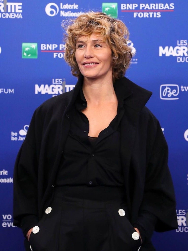 Cécile De France