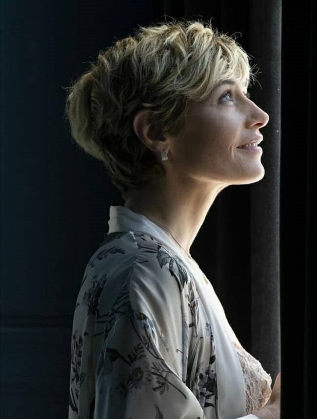 Cécile De France