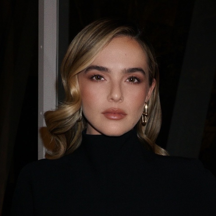 Zoey Deutch Zoey Deutch