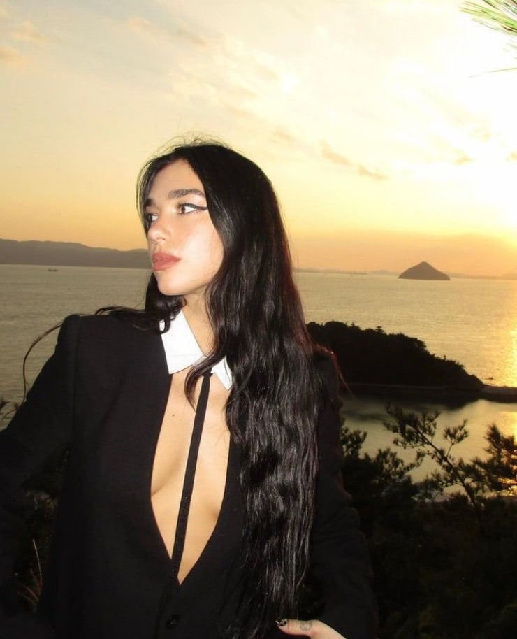Dua Lipa
