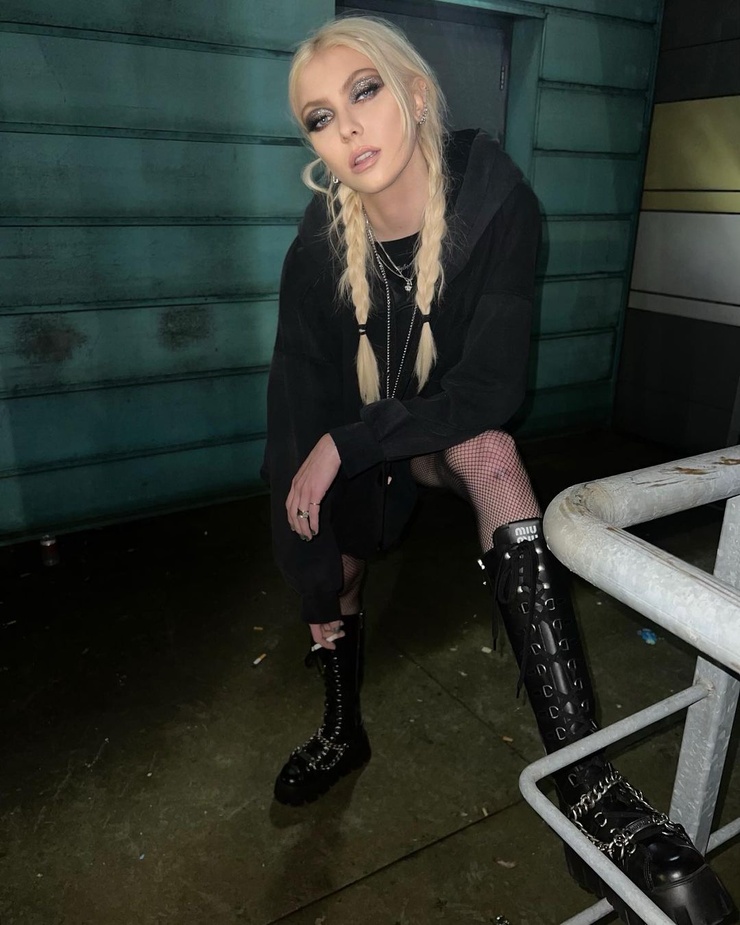 Taylor Momsen