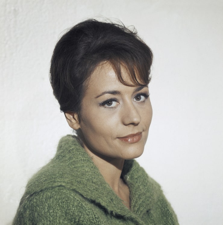 Annie Girardot