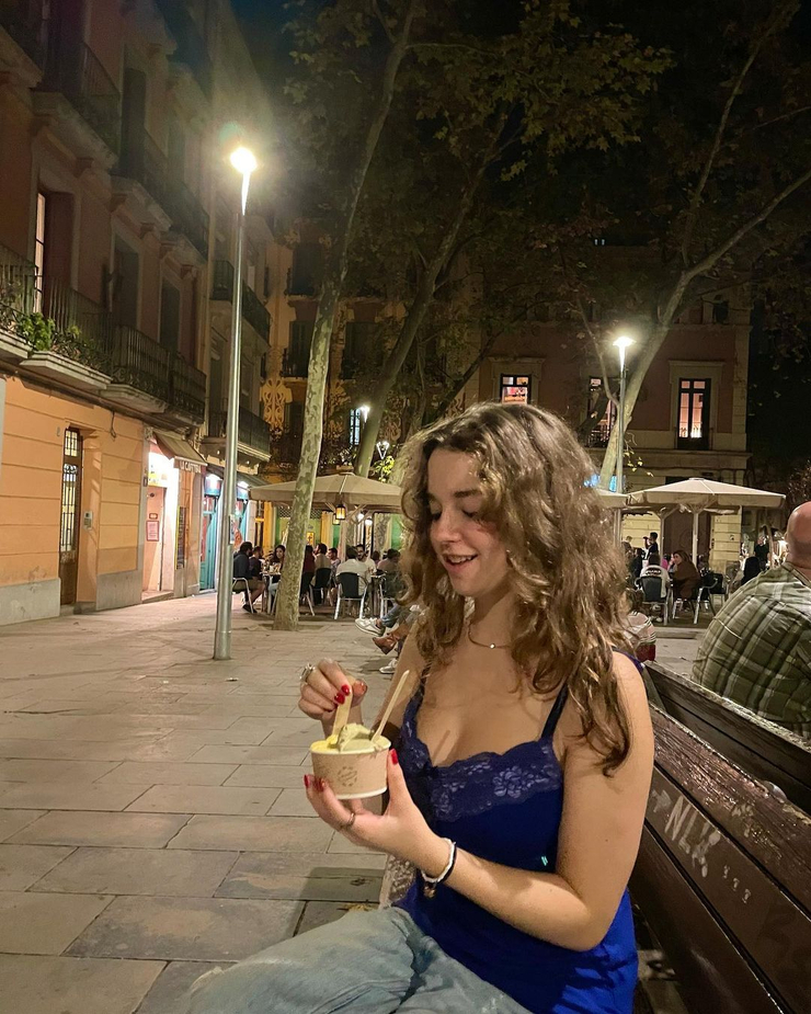 Ariella Glaser