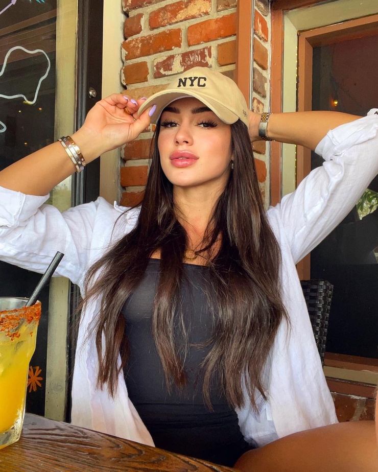 Julia Perez