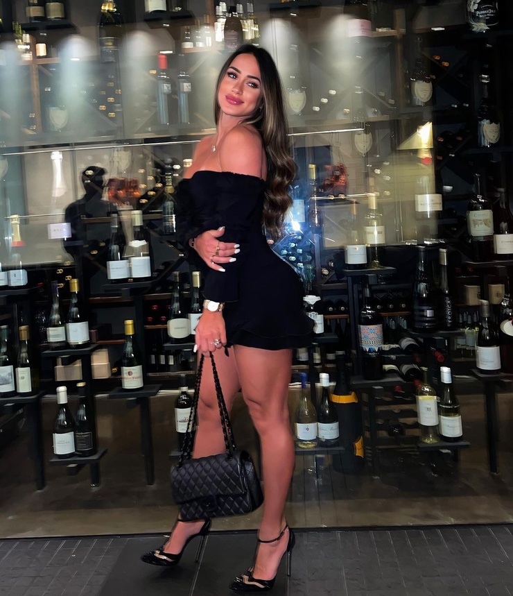 Julia Perez