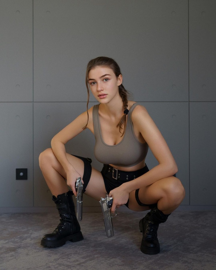 Olivia Casta Olivia Casta