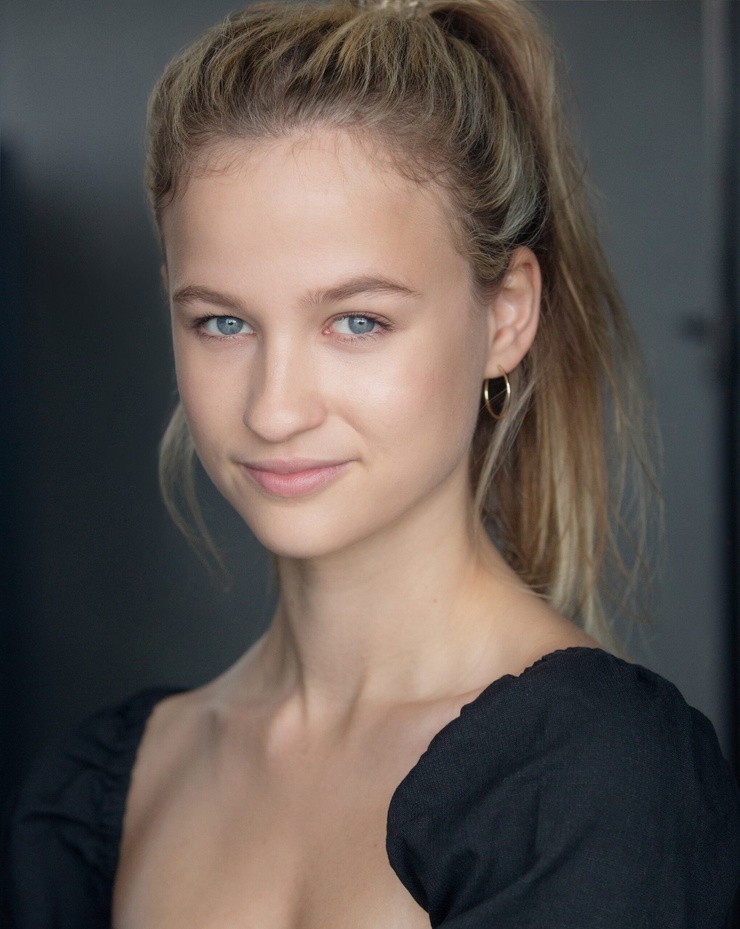 Picture of Issy Knopfler
