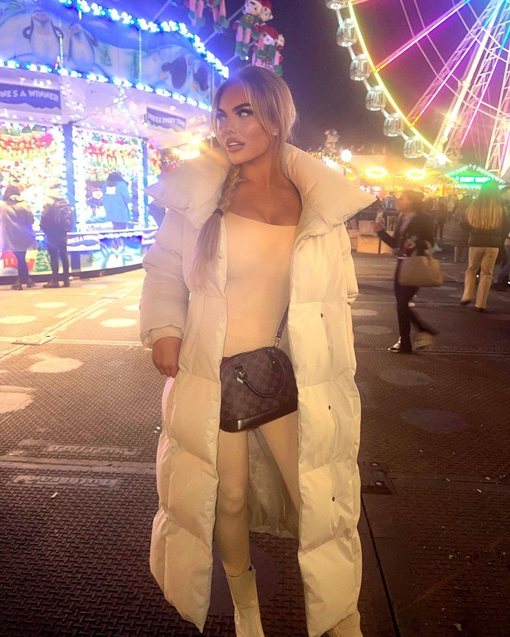 Kelsey Stratford Kelsey Stratford