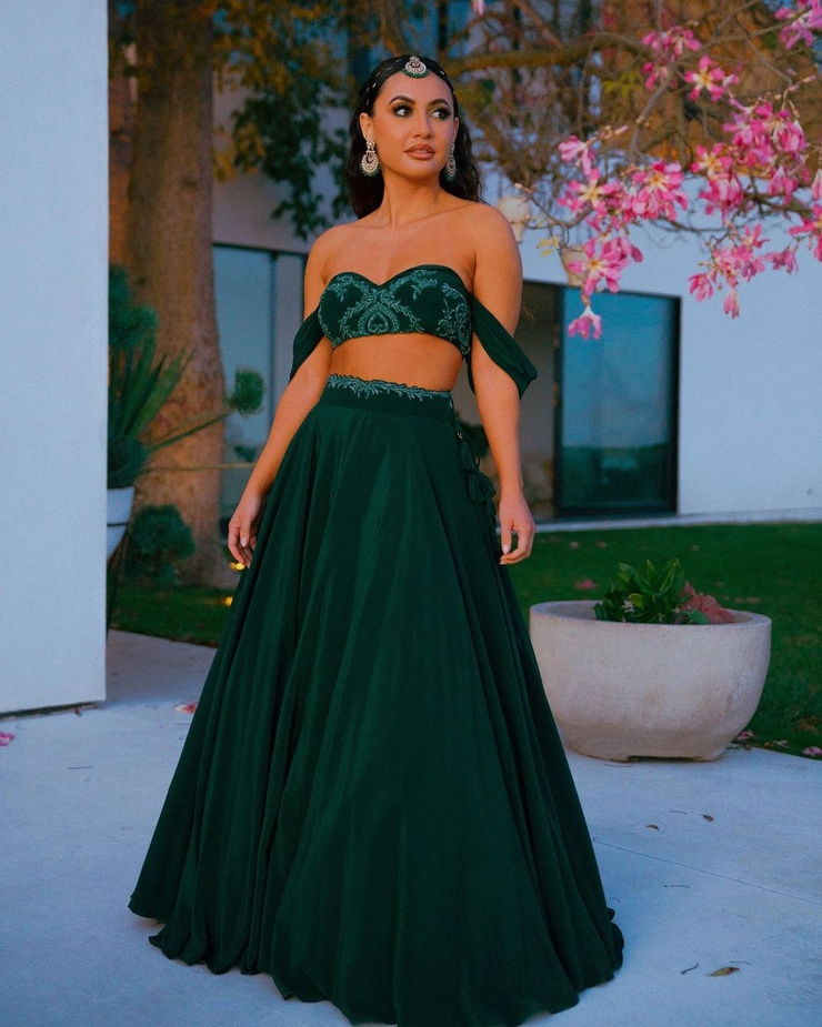 Francia Raisa