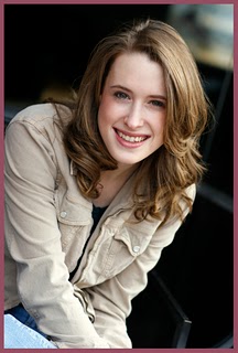 Meg Saricks (I)