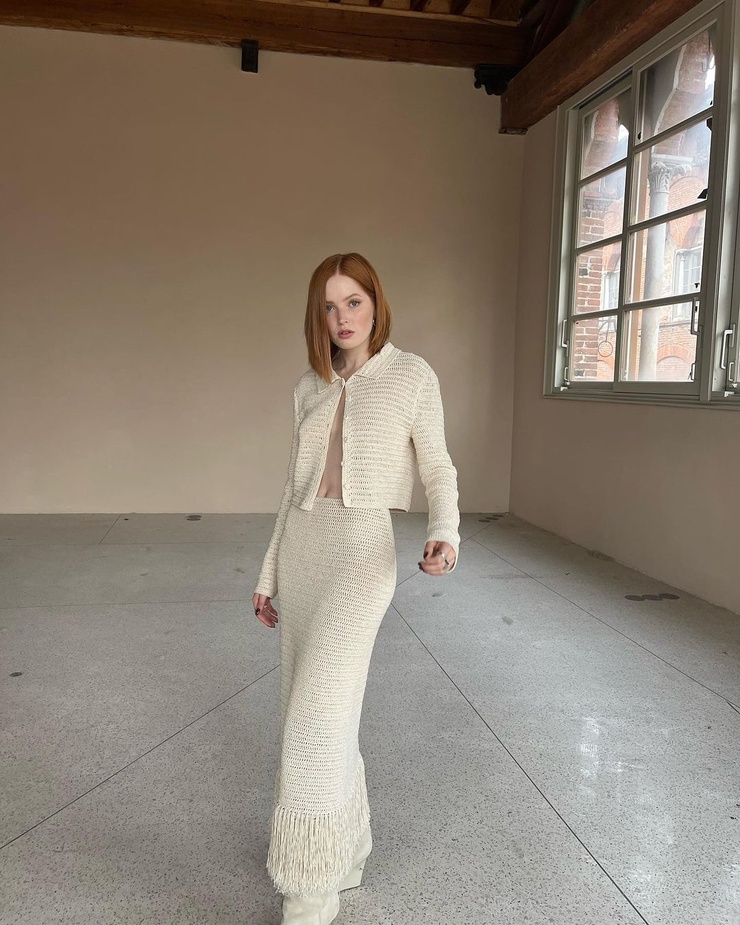 Ellie Bamber