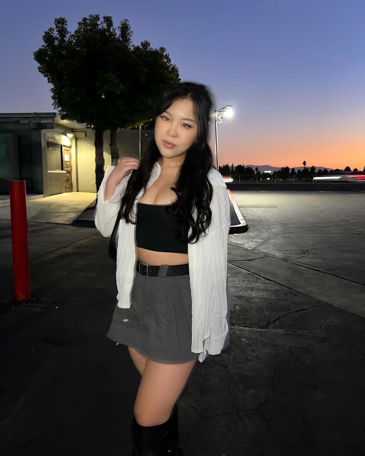 Vickii Chen