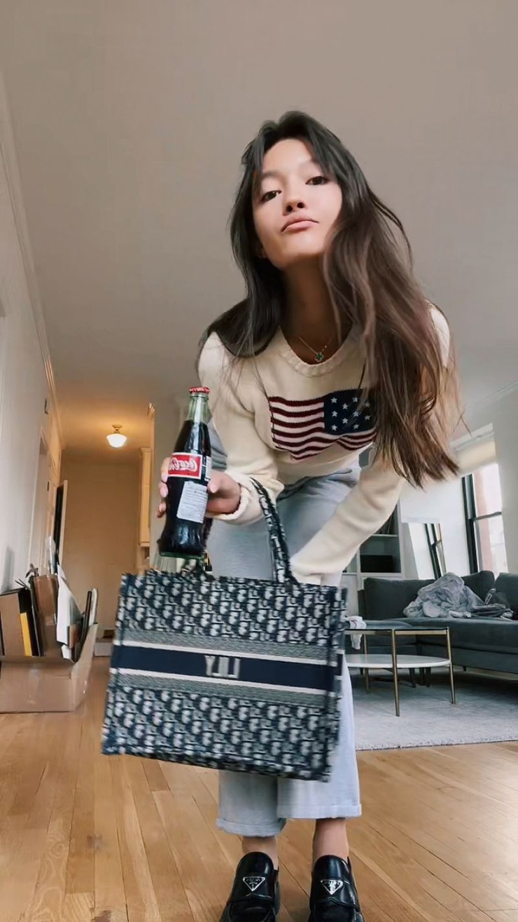 Lily Chee Lily Chee