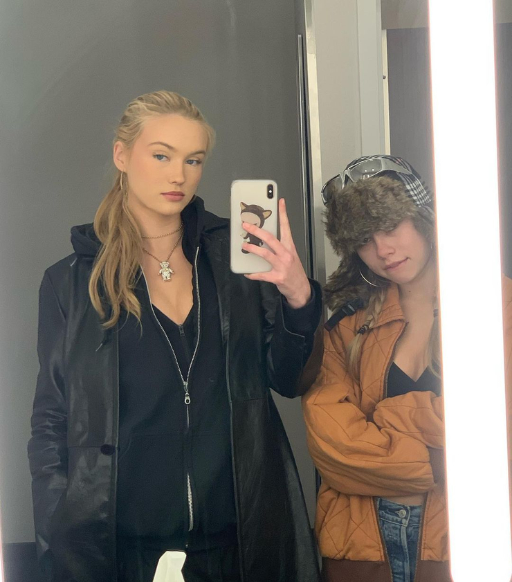 Chloe Rose Robertson